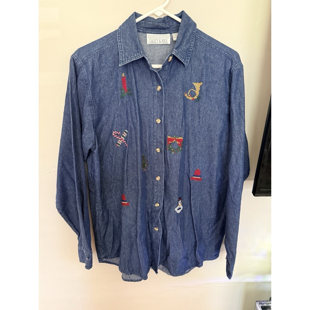 Vintage Casey & Max Denim Button Up Shirt Embroidered Christmas Women's Medium